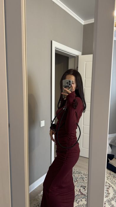 Продам платье для девочки