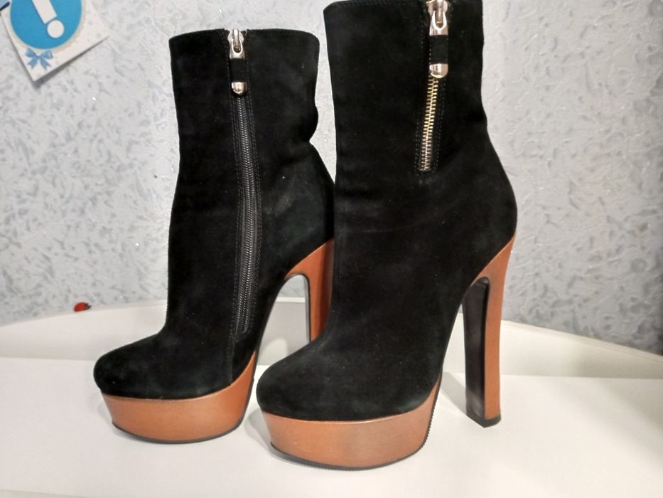 Продам туфли, полусапожки, сапожки