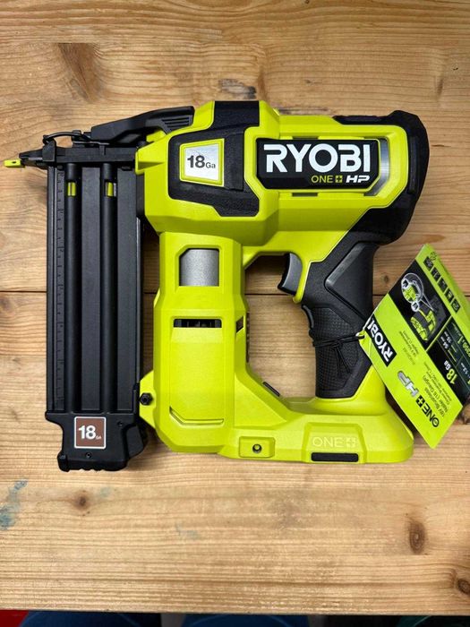 Pistol de impuscat cuie RYOBI