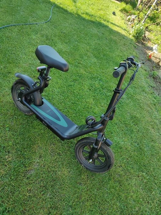 Trotineta electrica AOVO pro cu scaun