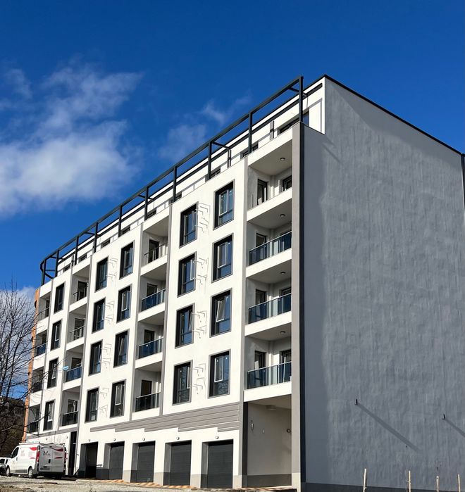 Продава се Тристаен апартамент в Велико Търново, Център - 130 кв.м за 557 €/кв.м - Снимка #1