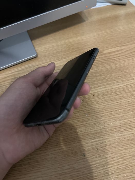 iphone 8 64GB black
