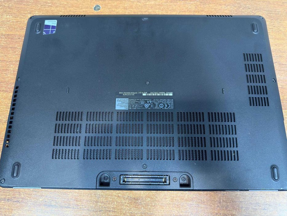 Ноутбук DELL Latitude E5470