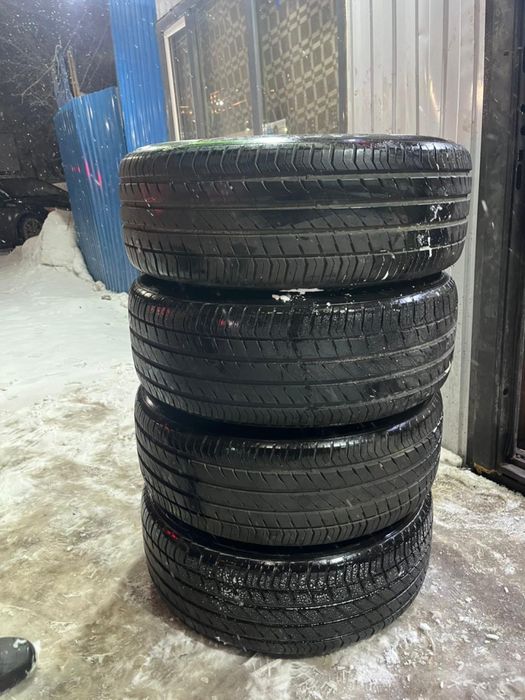 Диск с шинам  Ланд Крузер 200  Оргинал  р20