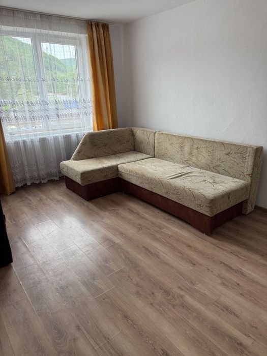 Inchiriez apartament nasaud