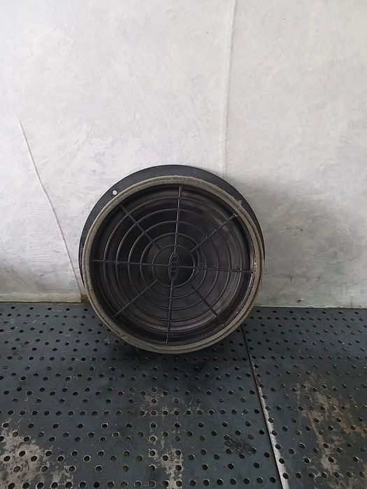 Boxa audio dreapta fata audi q3 8u