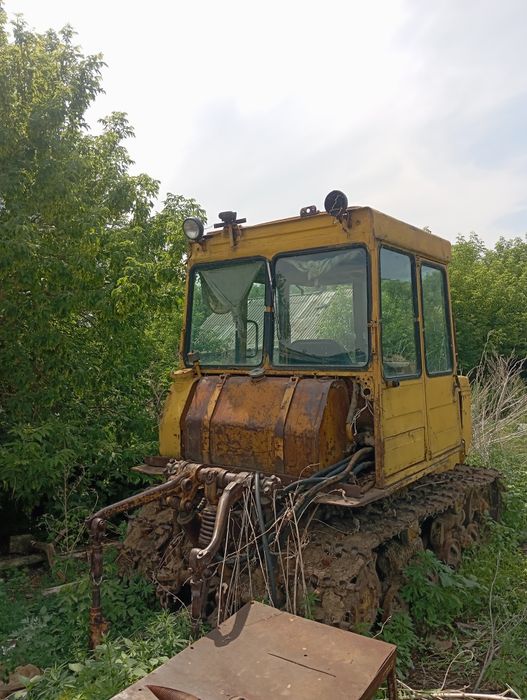 Продам ДТ 75 гусеничный