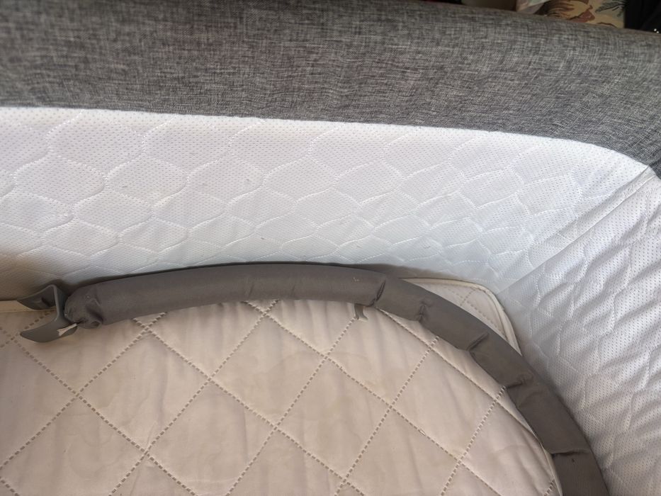 Patut co-sleeper atasabil