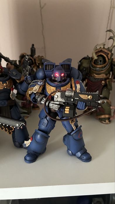WARHAMMER 40k Space Matine 2 Ultramarines Brother Chairon
