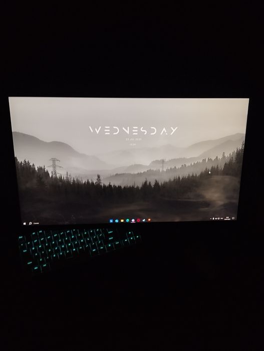 Монитор 27дюим. Со всеми комлпектами