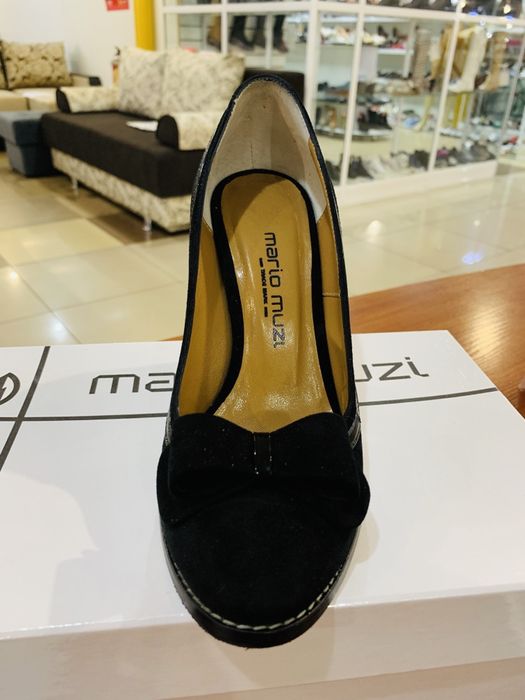 Продам туфли замша Mario muzi