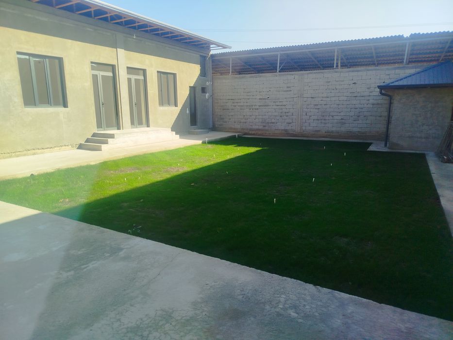 Участка сотилади