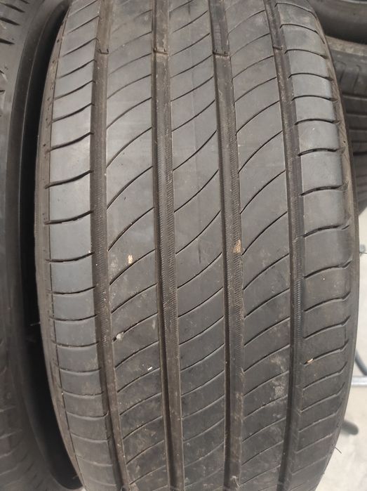 235/55/19 Мишелин