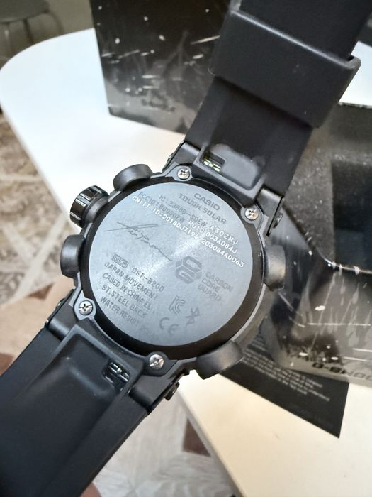 Продам лимитки Casio GST-B-200