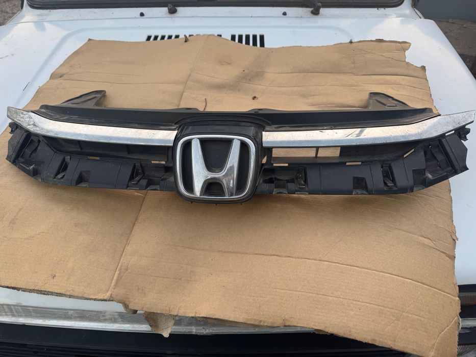 Решетка за Honda CR-V