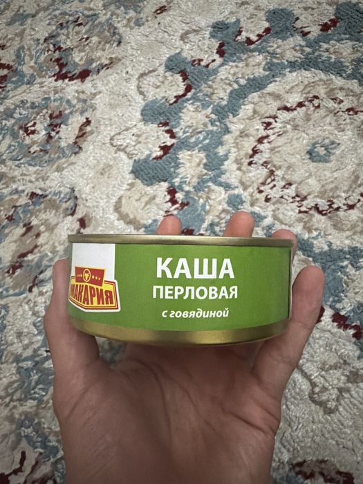 Каша перловая с тушенкой. Перловка