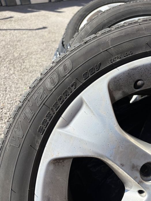 •Sumitomo зимни гуми + джанти за БМВ