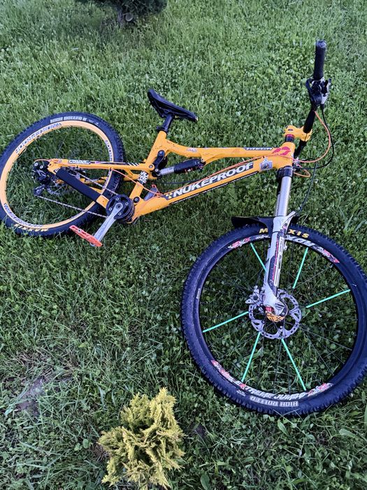 Nukeproof fullsuspension (schimb cross) sau cash