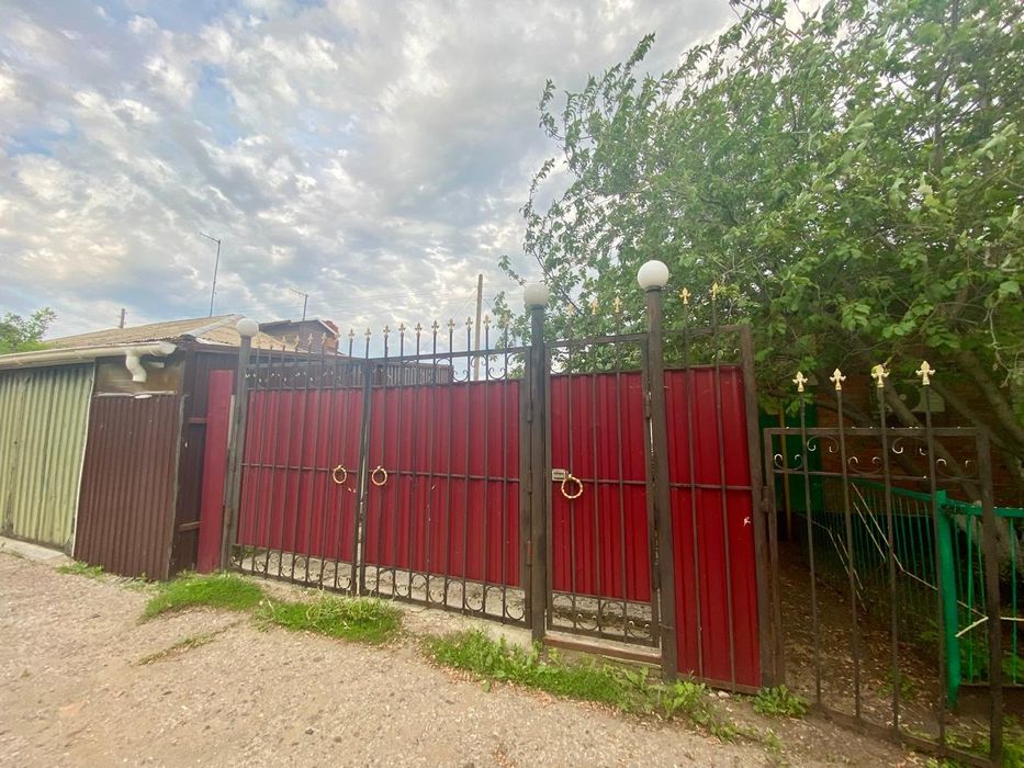 Продам дом со всеми удобствами