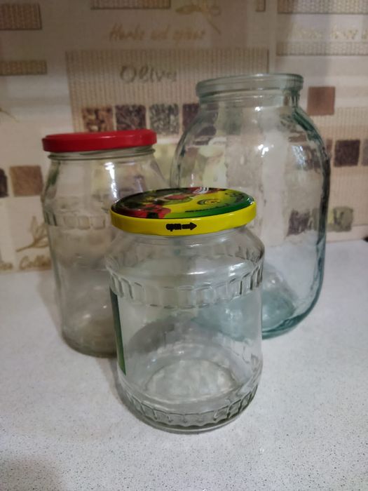 Банки стеклянные литровые, 0.75 л, и другая мелкая стеклотара