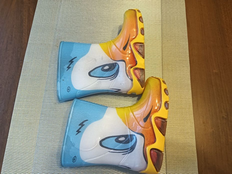 Vand cizme copii  22-23