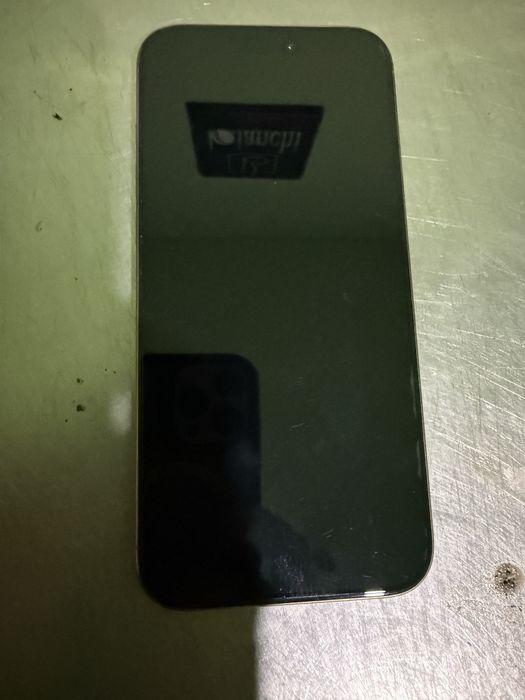 iPhone 16 pro max - заключен