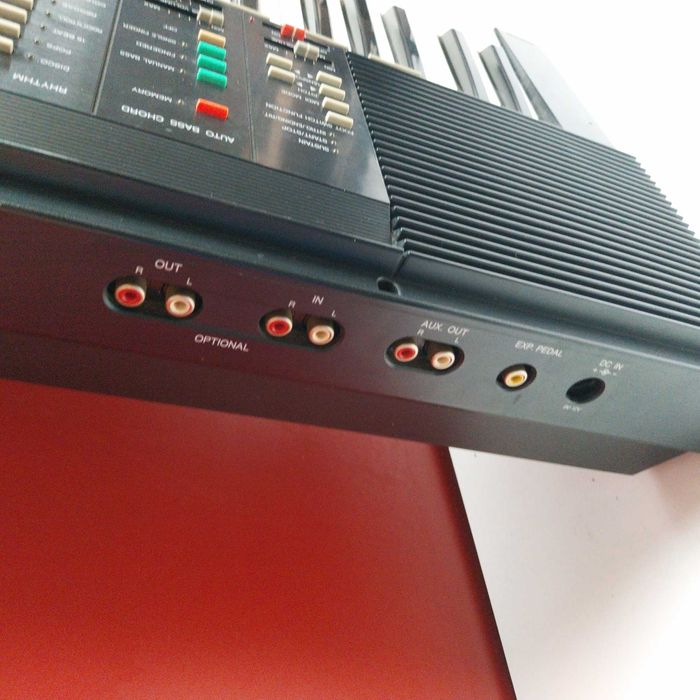 НАЙ ДОБРАТА ОФЕРТА Синтезатори Golden Ton, Yamaha