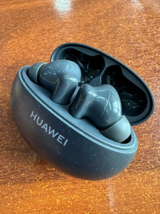 Продам наушники HUAWEI FreeBuds 5i Nebula Black