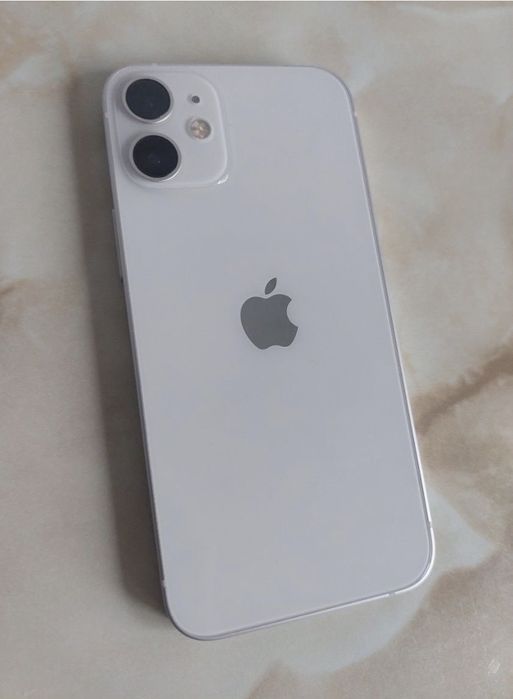 iphone 11 alb impecabil