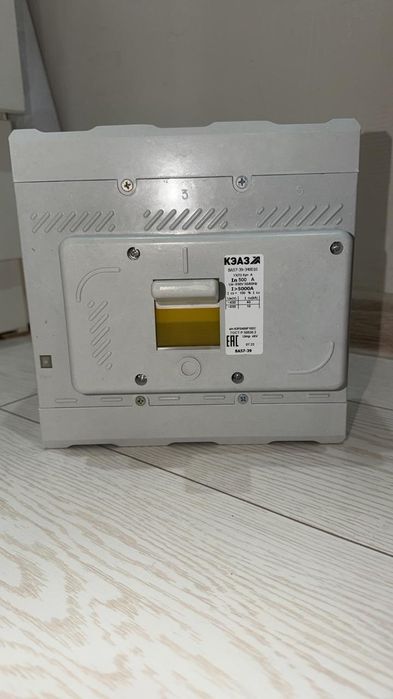 Продам выключатель автоматический