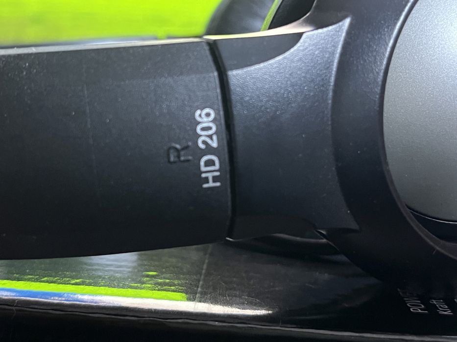 Продам наушники Sennheiser HD 206