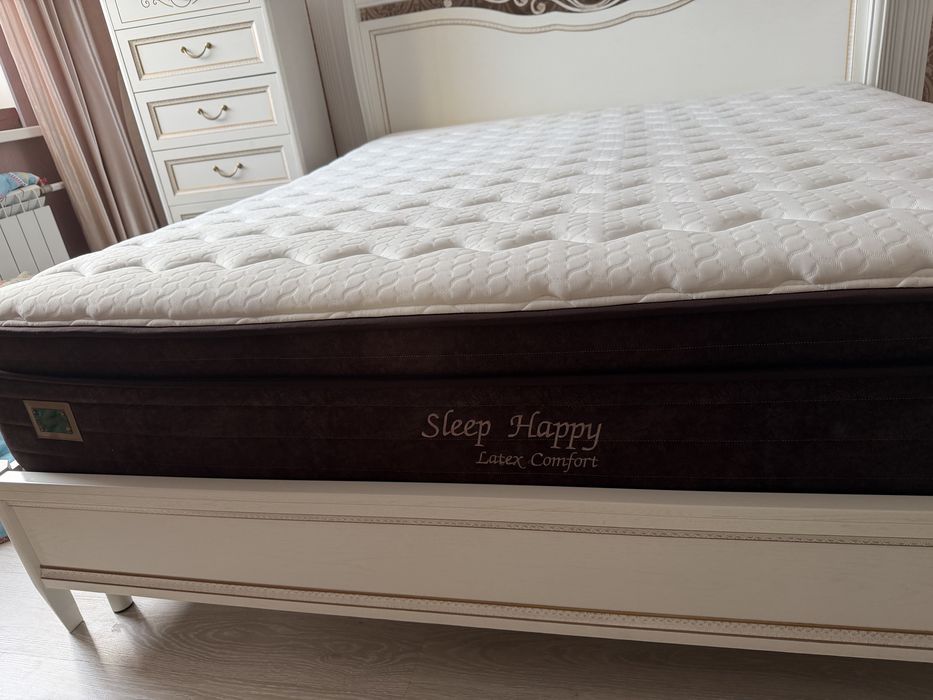 Матрас 180/200 производство Турция в идеальном состоянии