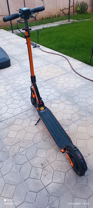 Trotineta electrica E-TWOW GT SPORT