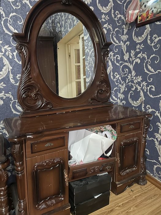 Мебельный гарнитур