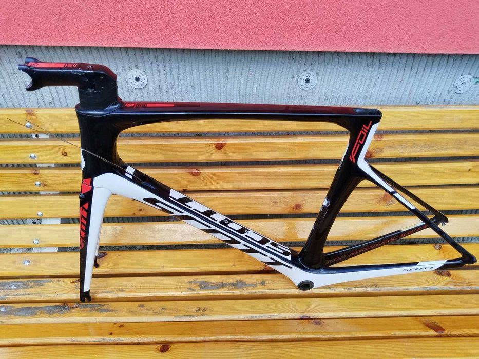 SCOTT FOIL рамка