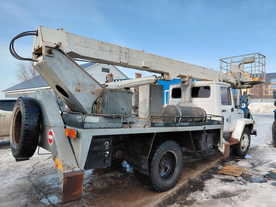 Продам автовышка Агп ГАЗОН 2005