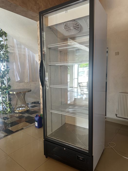 Vand Vitrina Frigorifica UGUR  Carne  455 Litri