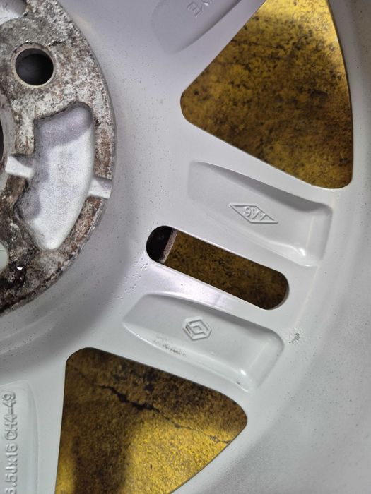 4 Jante Aliaj 4x100 16'' - 6.5J ET 49 - OEM Renault Captur Megane 1 Clio / Dacia Logan Sandero Jogger Dokker CA UNELE NOI
