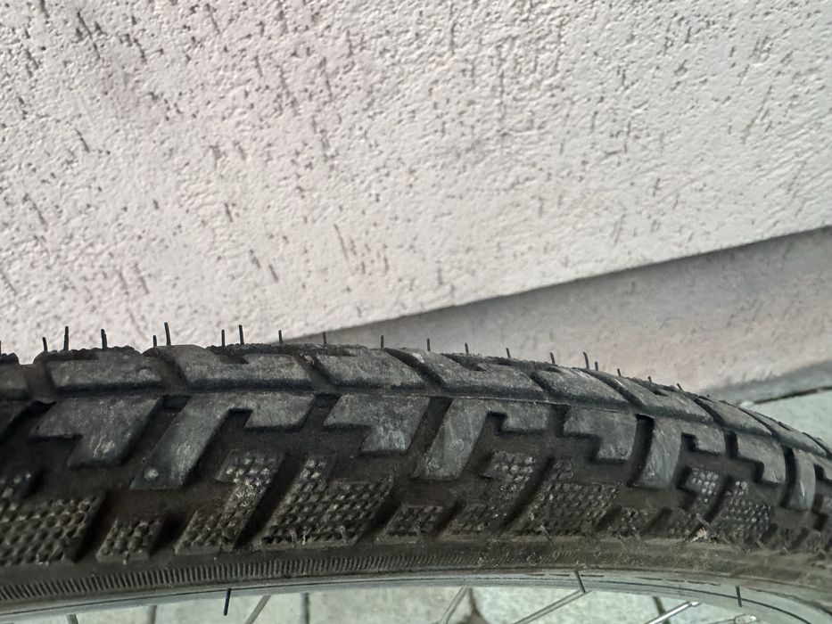 Bicicleta de aluminiu