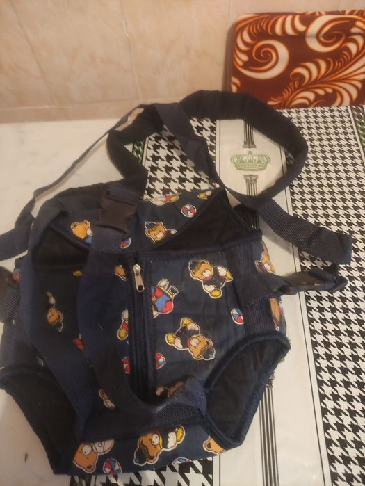 Продам кенгуру для ребёнка