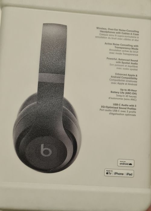 Beats Studio Pro