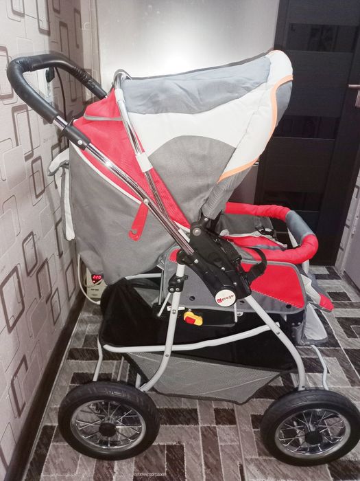 Коляска детская ,лето-зима