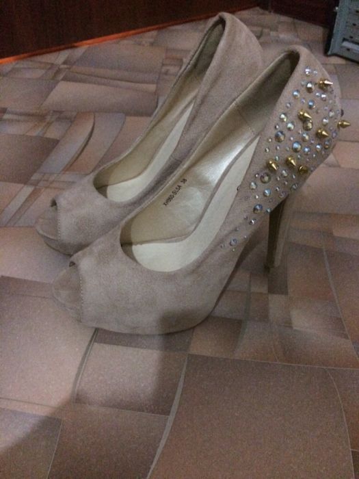 Продам туфли