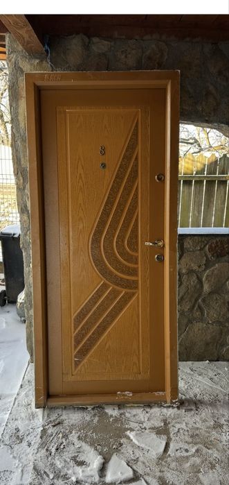 Usa intrare  metalica transport si manipulare gratis