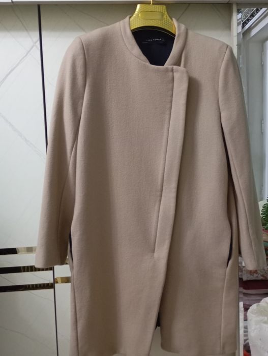 Пальто Zara,размер L