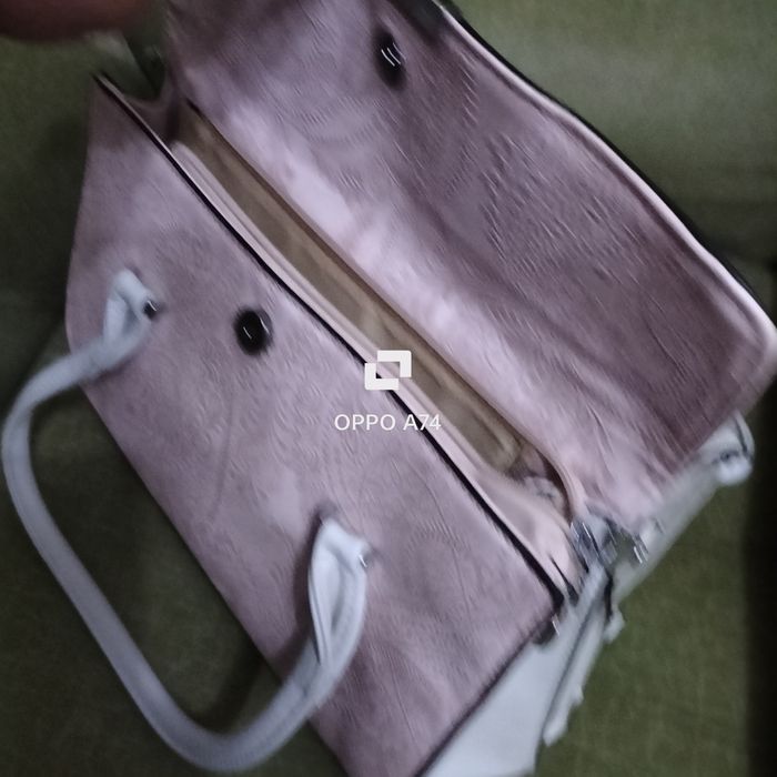 Сумочка женские коженный