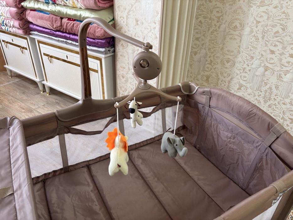 Манежи, сатылады