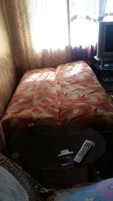 Диван раскладной б/у
