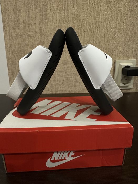 Детски сандали 23