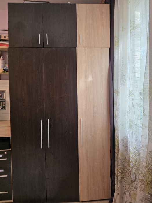 Гардероб с надстройка